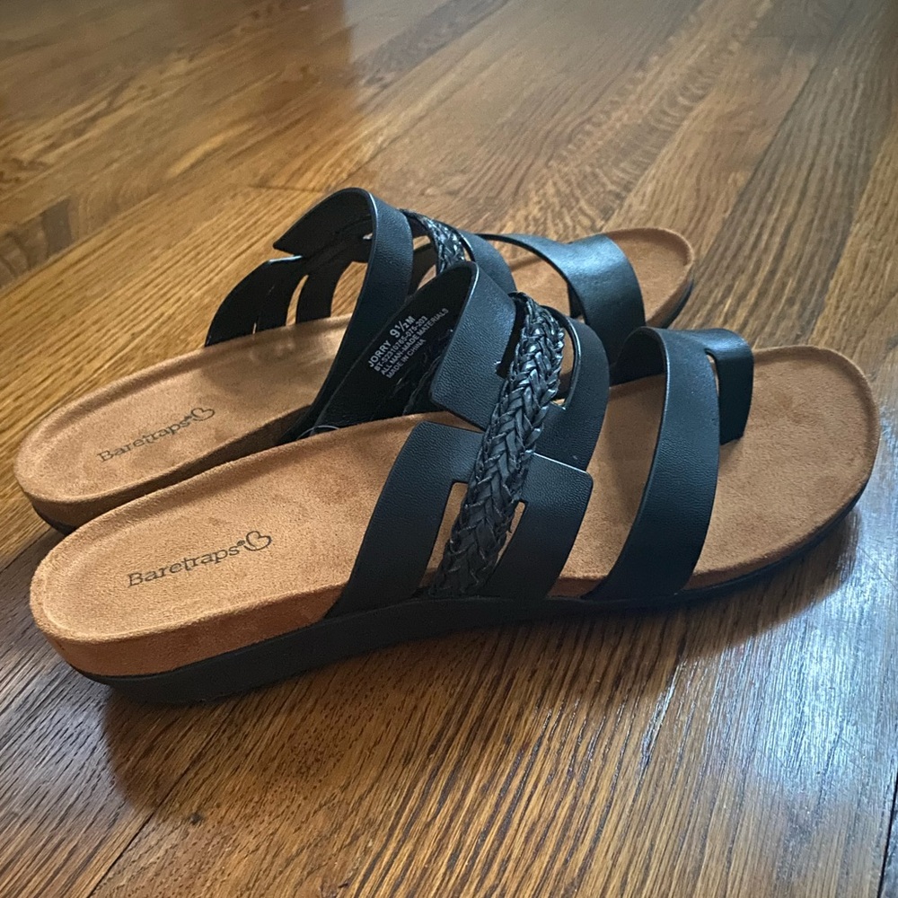 Baretraps Women’s JORRY Slide Sandals Sz 9.5 Medium 9.5M Black Wedges NEW Shoes - Picture 5 of 7